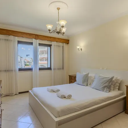 #366 Cozy 1br Retreat Private Balcony 阿尔布费拉